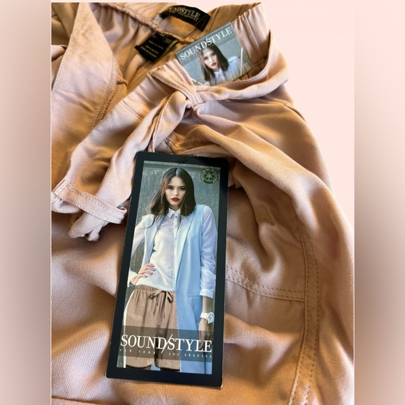 Sound Style Women's Pink Shorts - Picture 5 of 8